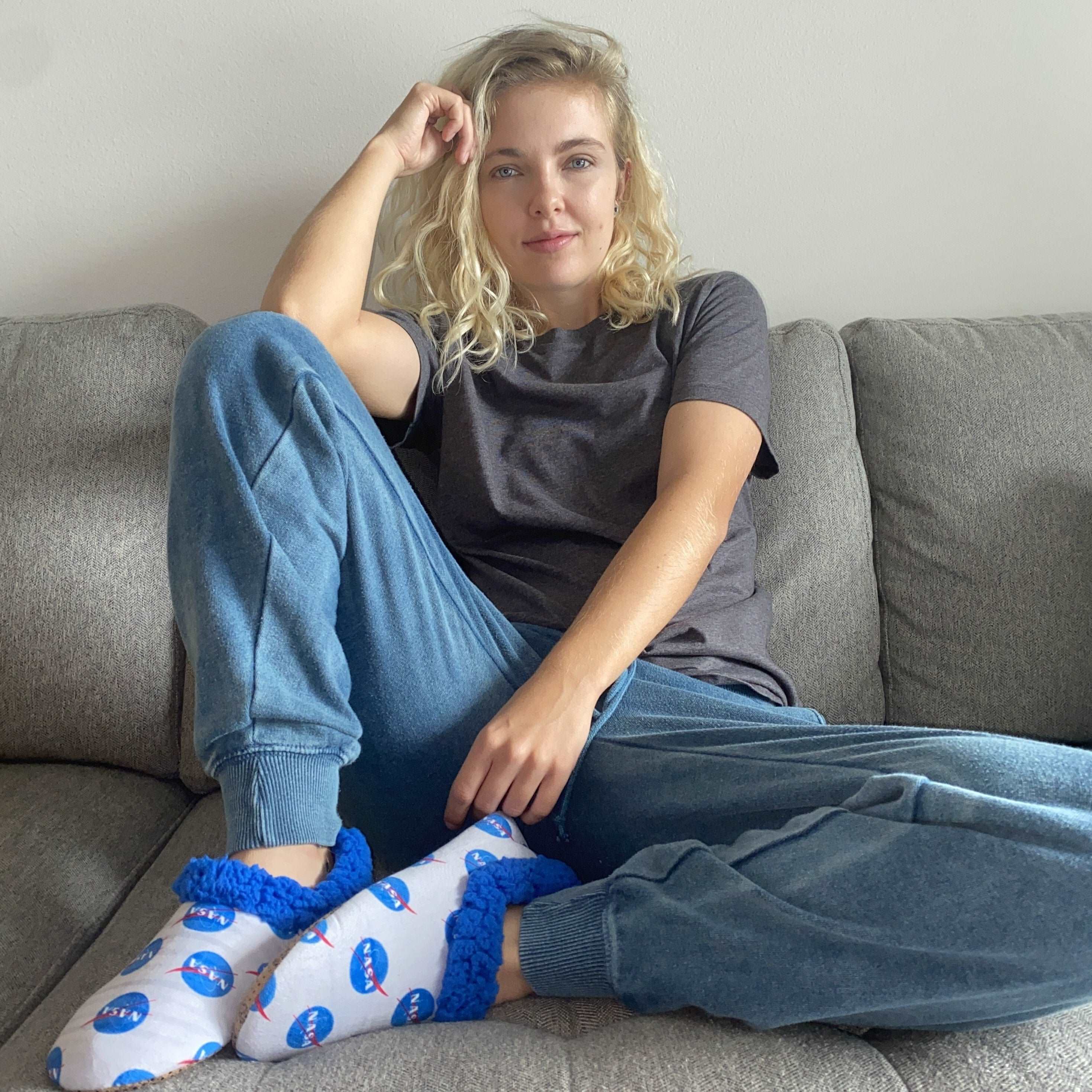 blast-off-nasa-womens-slippers-2-oooh-yeah-socks