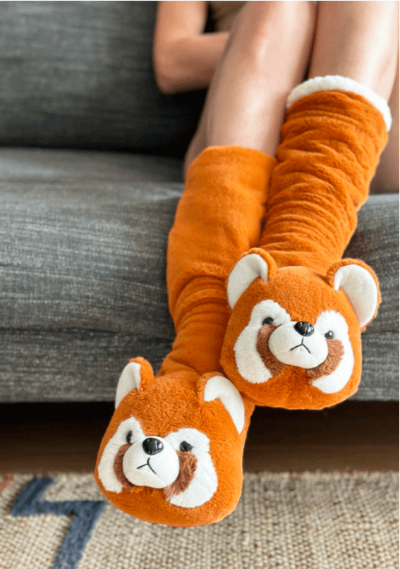 Calcetines con pantuflas de panda rojo - 0