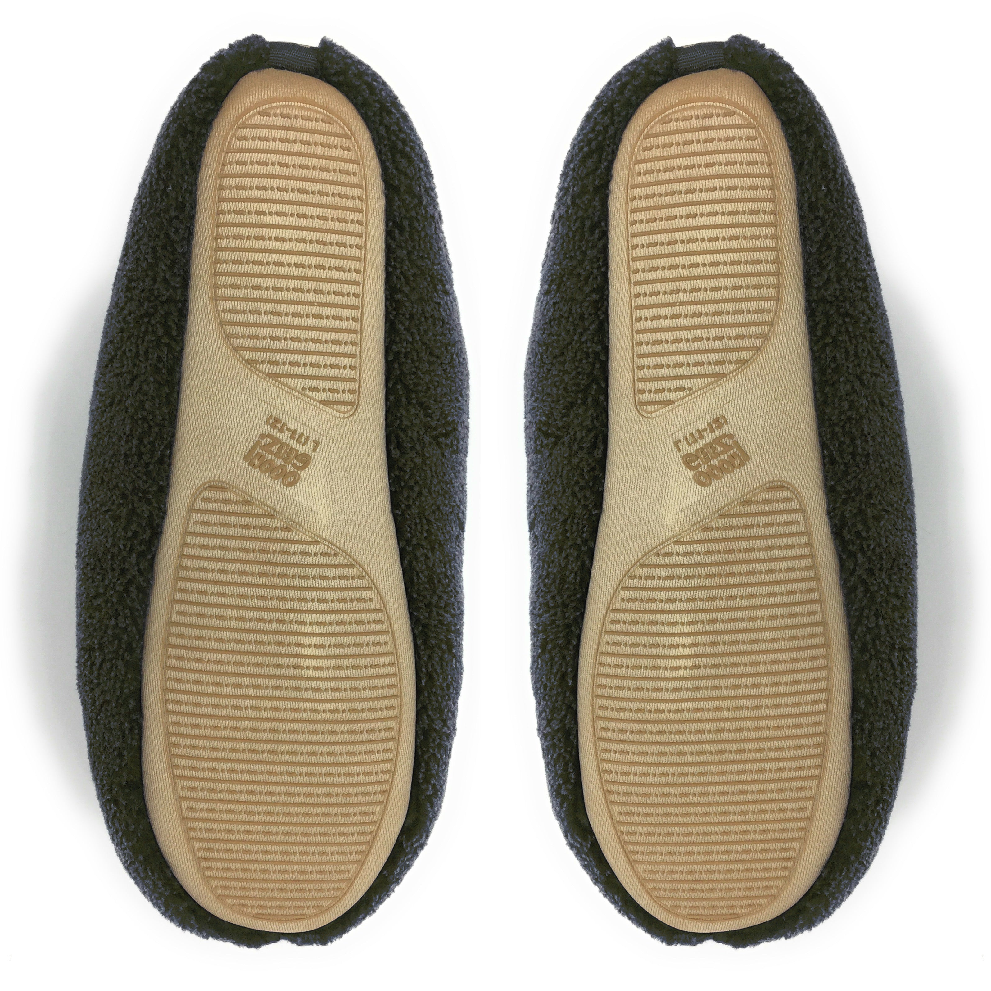 sherpa-slippers-mens-slippers-11-oooh-yeah-socks