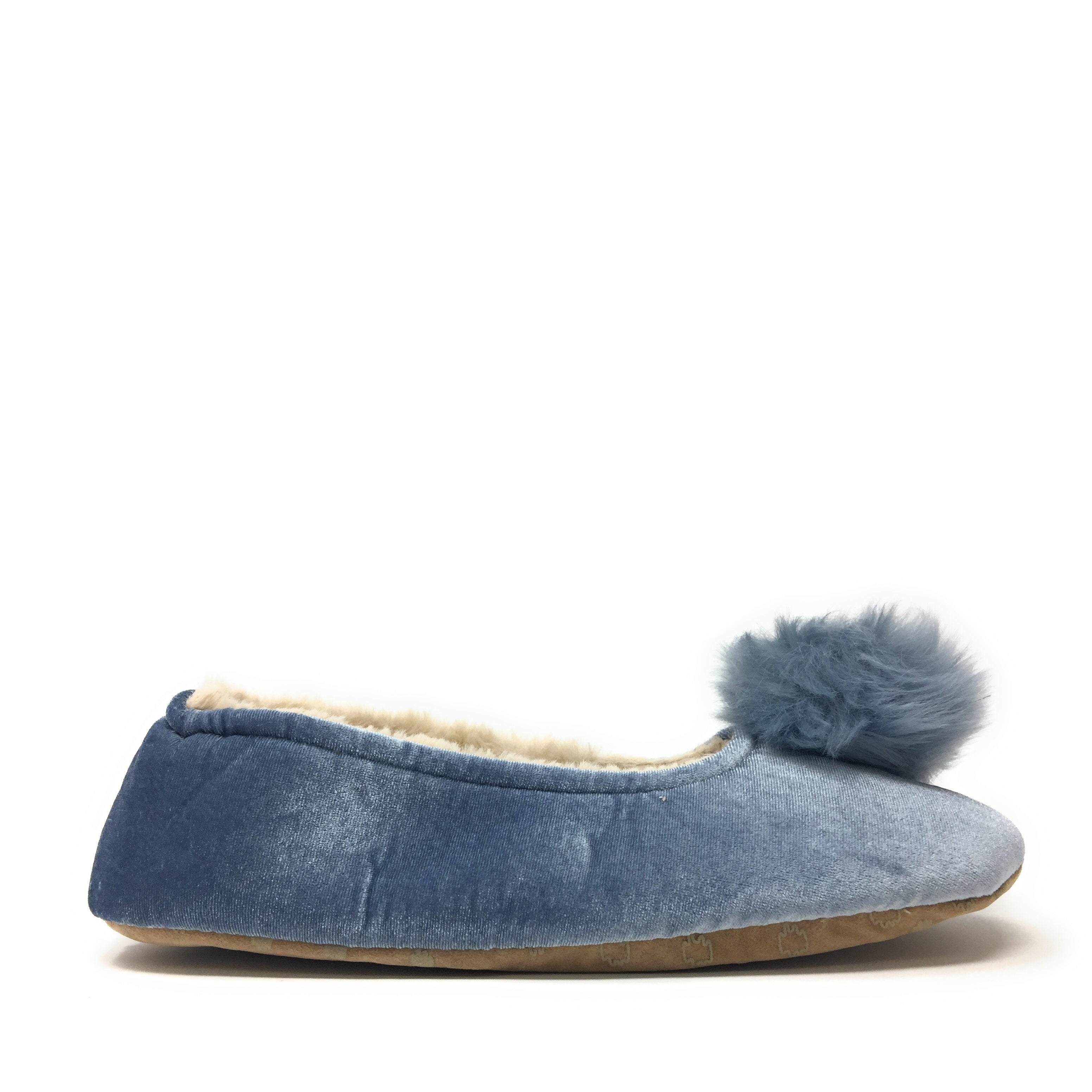 Pom pom slippers online old navy