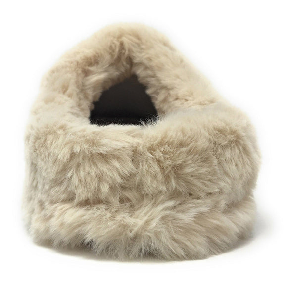 sabrina-tan-womens-slippers-3-oooh-yeah-socks