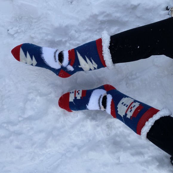 cool-santa-womens-slippers-4-oooh-yeah-socks