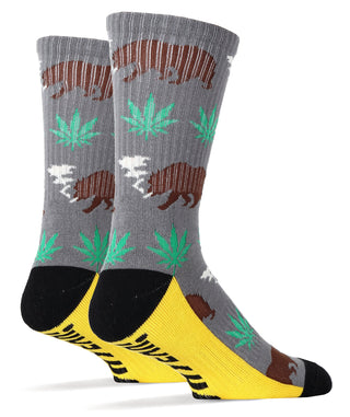beary-california-grey-mens-athletic-crew-socks-2-oooh-yeah-socks