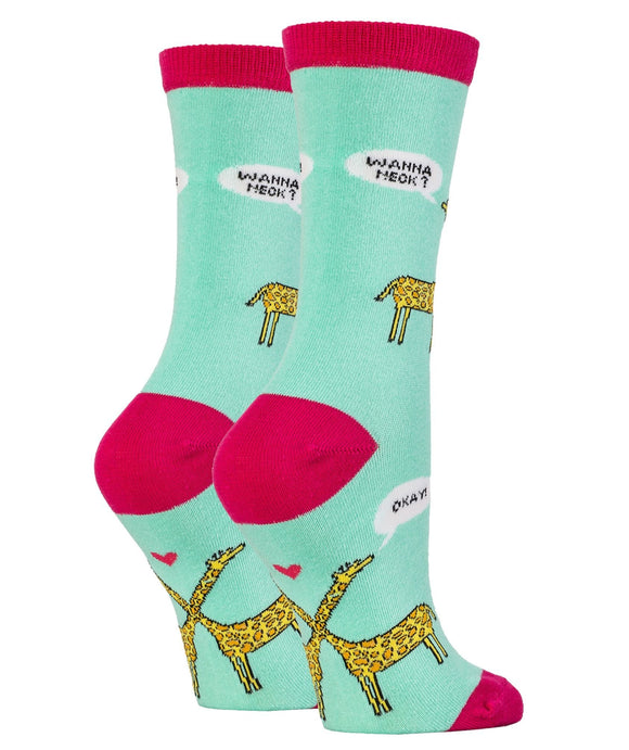 wanna-neck-womens-crew-socks-2-oooh-yeah-socks